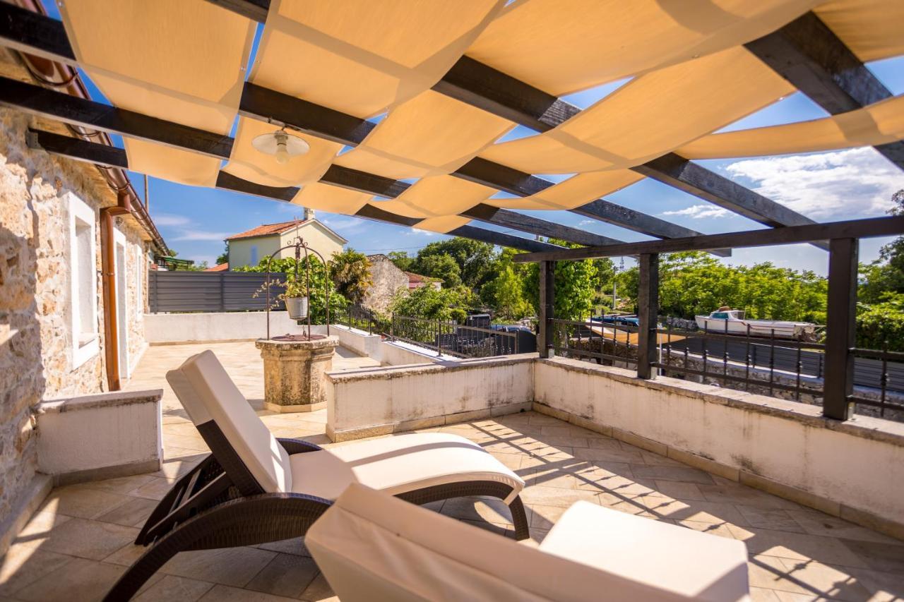 Villa Hrustika - Heated Pool, Jacuzzi & Sauna Gabonjin المظهر الخارجي الصورة